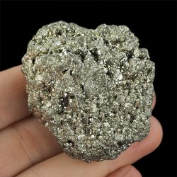 PIRYT - BŁYSZCZĄCE KRYSZTAŁY - 51 mm - PERU