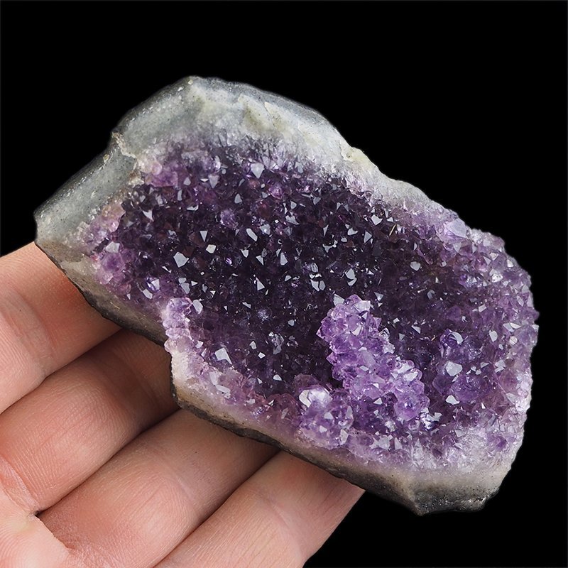 AMETYST- SZCZOTKA KRYSTALICZNA - 81 mm - URUGWAJ