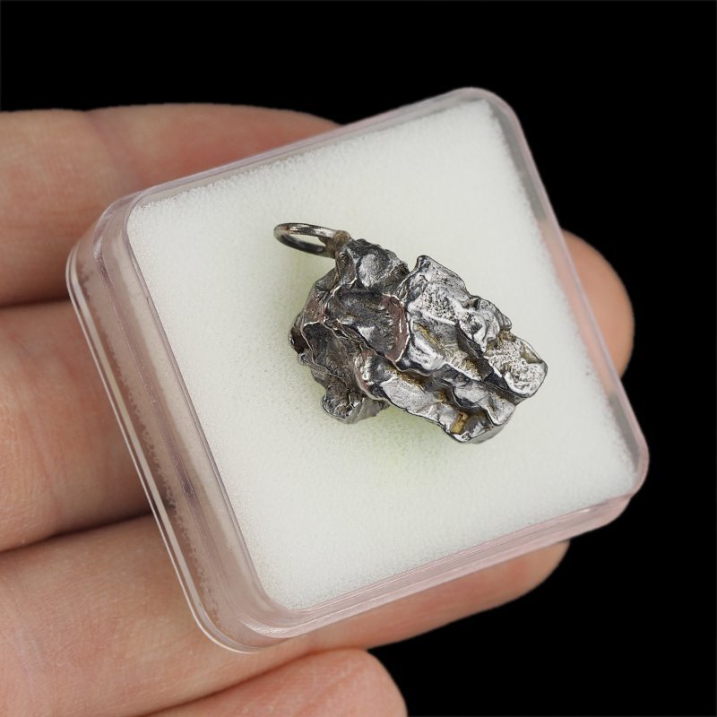 Campo del Cielo - WISIOREK Z METEORYTEM - 24 mm - ARGENTYNA