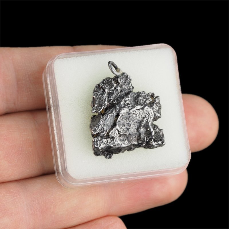 Campo del Cielo - WISIOREK Z METEORYTEM - 26 mm - ARGENTYNA