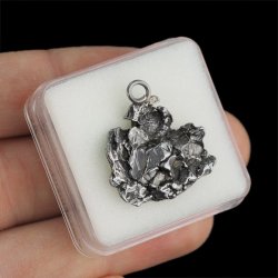 Campo del Cielo - WISIOREK Z METEORYTEM - 25 mm - ARGENTYNA