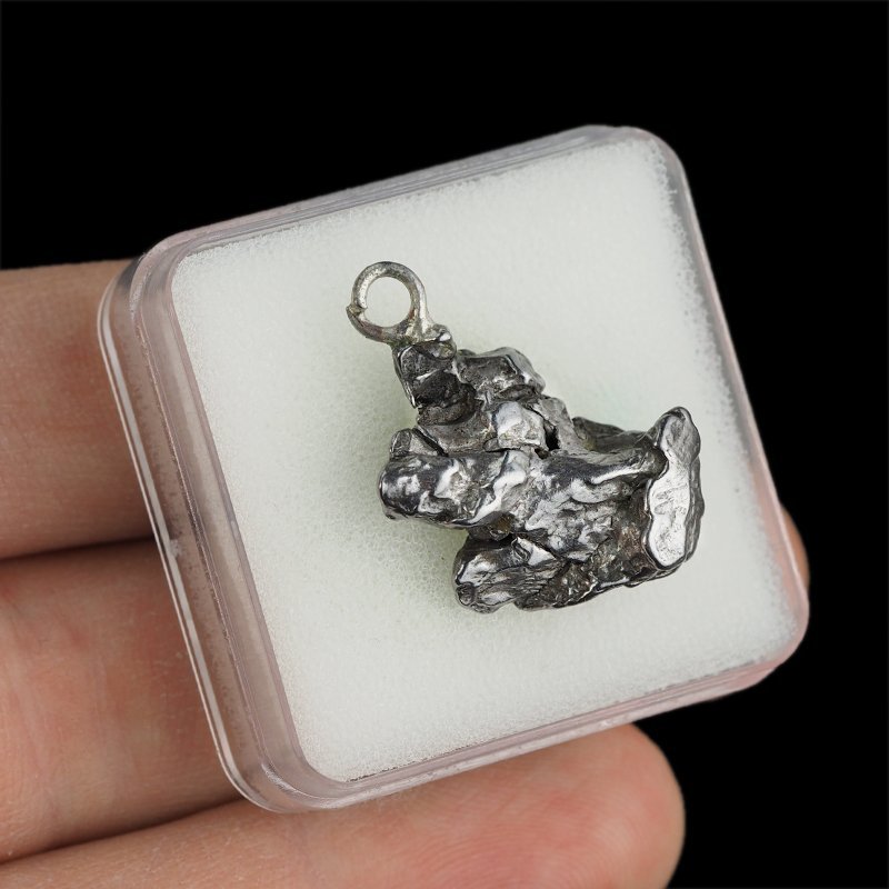 Campo del Cielo - WISIOREK Z METEORYTEM - 27 mm - ARGENTYNA