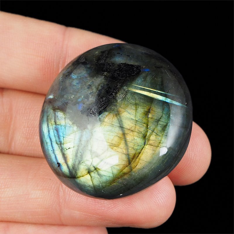 LABRADORYT - OTOCZAK - 38 mm - MADAGASKAR