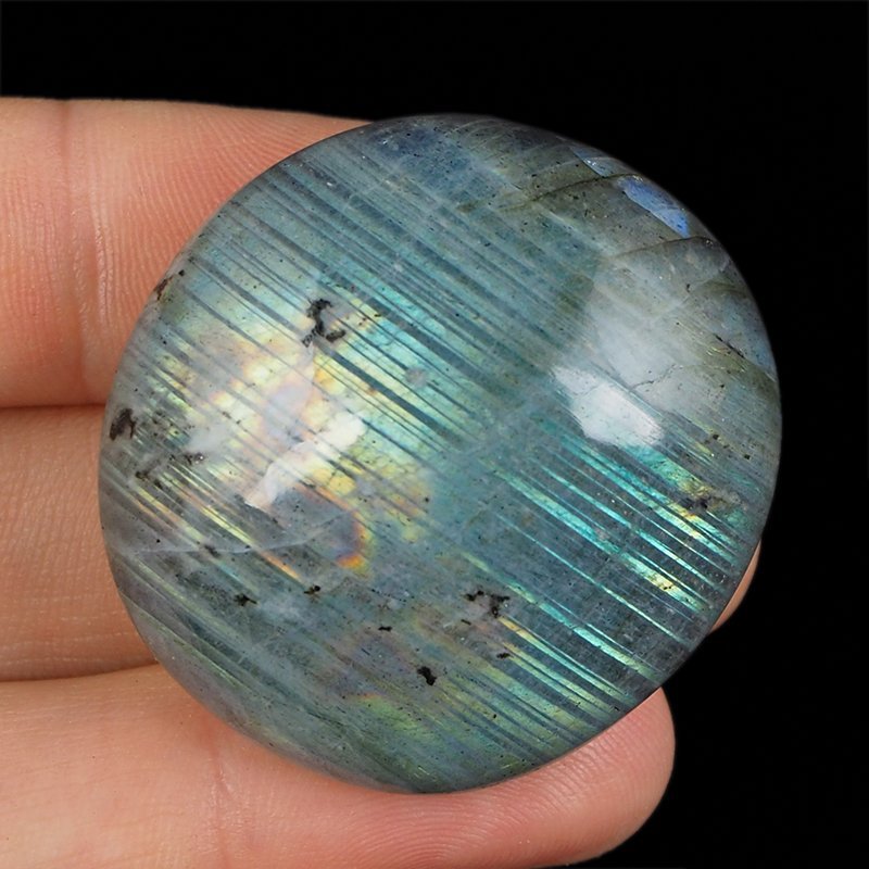 LABRADORYT - OTOCZAK - 39 mm - MADAGASKAR