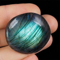 LABRADORYT - OTOCZAK - 35 mm - MADAGASKAR