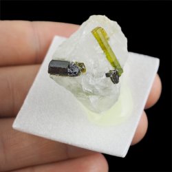 ZIELONY TURMALIN WERDELIT, KRYSZTAŁ GÓRSKI - 33 mm - BRAZYLIA