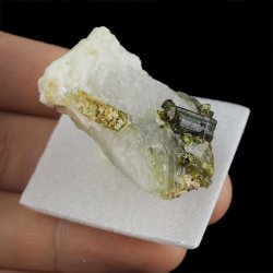 ZIELONY TURMALIN WERDELIT, KRYSZTAŁ GÓRSKI - 39 mm - BRAZYLIA