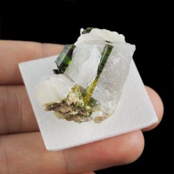 ZIELONY TURMALIN WERDELIT, KWARC - 41 mm - BRAZYLIA