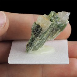 ZIELONY TURMALIN WERDELIT, KWARC - 34 mm - BRAZYLIA