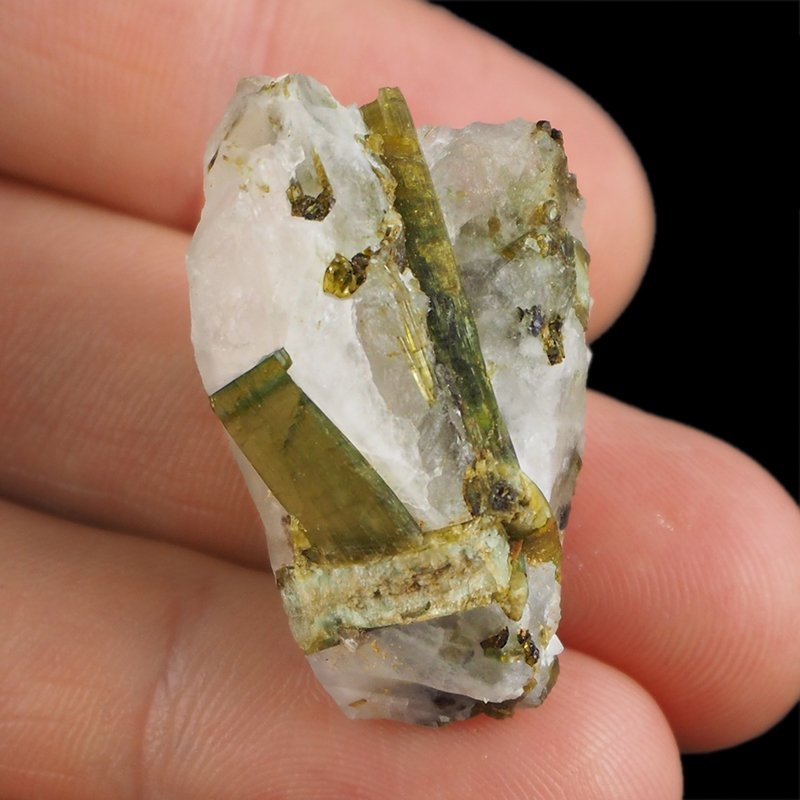 ZIELONY TURMALIN WERDELIT, KWARC - 34 mm - BRAZYLIA