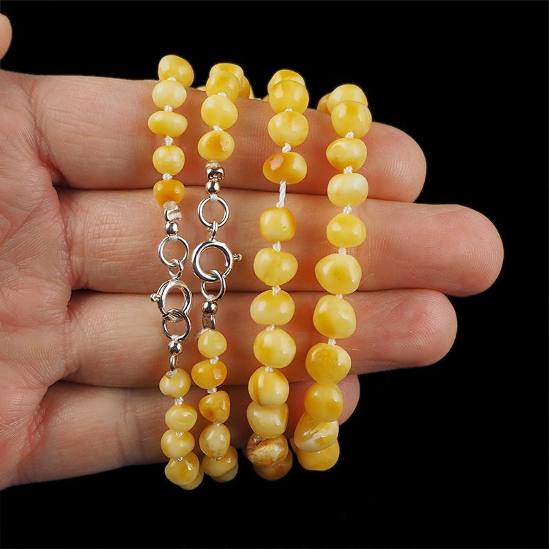 BURSZTYN - NASZYJNIK Z NATURALNYCH KAMIENI Z ZAPIĘCIEM - 44-46 cm