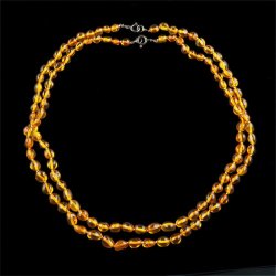 BURSZTYN - NASZYJNIK Z NATURALNYCH KAMIENI Z ZAPIĘCIEM - 51-53 cm