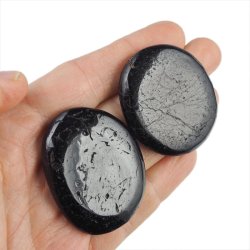 TURMALIN CZARNY - PŁASKI OTOCZAK - 45-50 mm