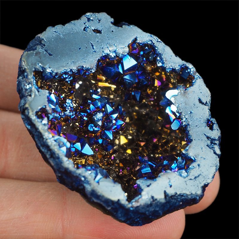 KRYSZTAŁ GÓRSKI - BLUE AURA - GEODA - 50 mm