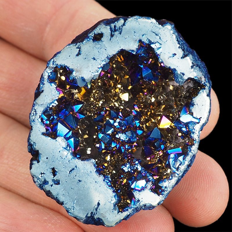 KRYSZTAŁ GÓRSKI - BLUE AURA - GEODA - 50 mm