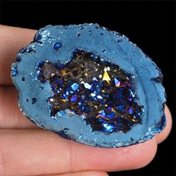 KRYSZTAŁ GÓRSKI - BLUE AURA - GEODA - 48 mm