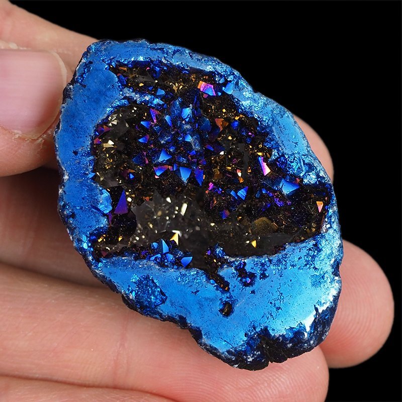 KRYSZTAŁ GÓRSKI - BLUE AURA - GEODA - 47 mm