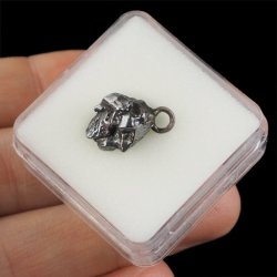 Campo del Cielo - WISIOREK Z METEORYTEM - 17 mm - ARGENTYNA