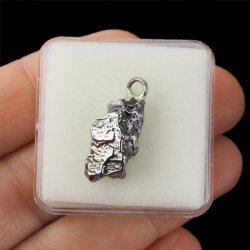 Campo del Cielo - WISIOREK Z METEORYTEM - 24 mm - ARGENTYNA