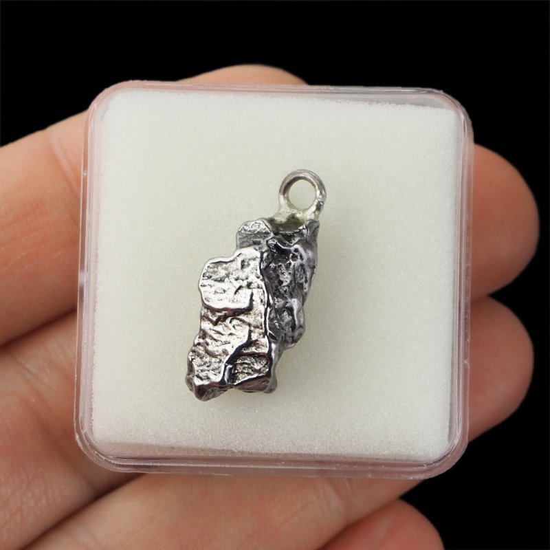 Campo del Cielo - WISIOREK Z METEORYTEM - 24 mm - ARGENTYNA