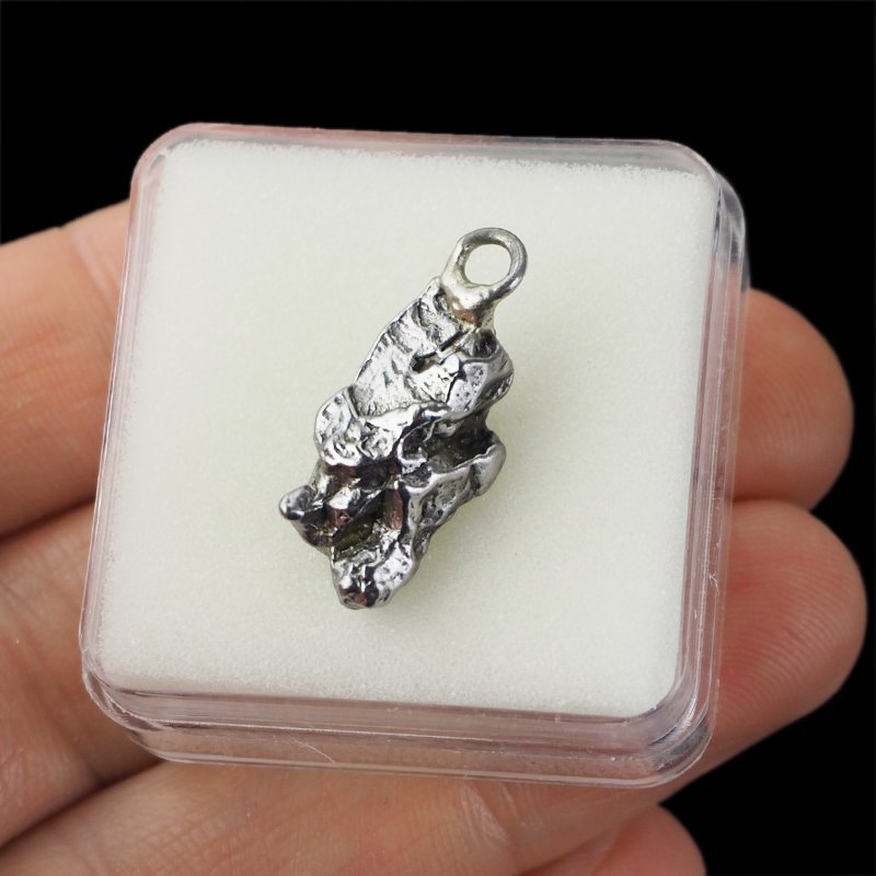 Campo del Cielo - WISIOREK Z METEORYTEM - 24 mm - ARGENTYNA