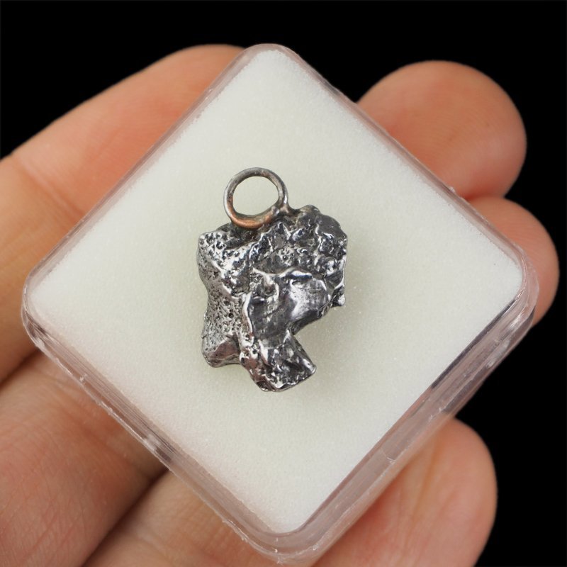 Campo del Cielo - WISIOREK Z METEORYTEM - 21 mm - ARGENTYNA