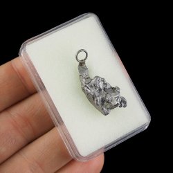 Campo del Cielo - WISIOREK Z METEORYTEM - 31 mm - ARGENTYNA