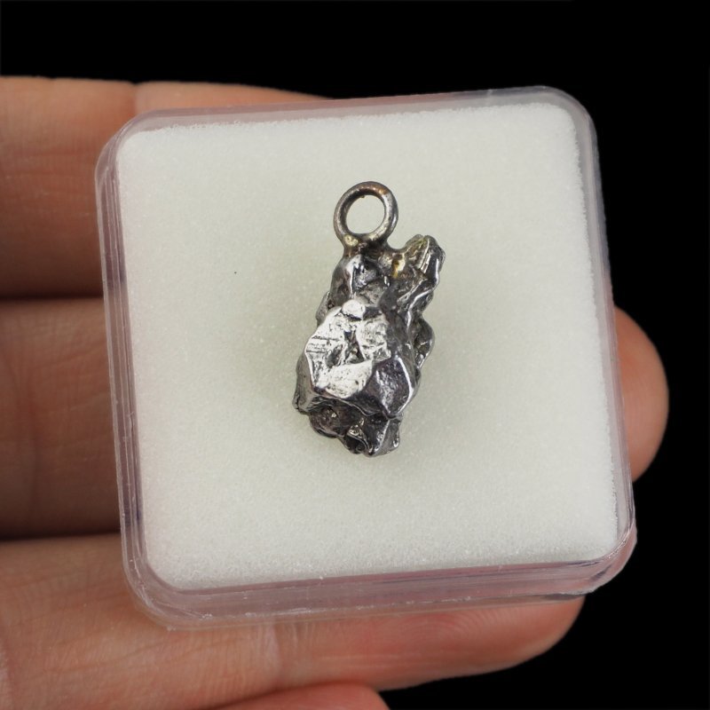 Campo del Cielo - WISIOREK Z METEORYTEM - 20 mm - ARGENTYNA