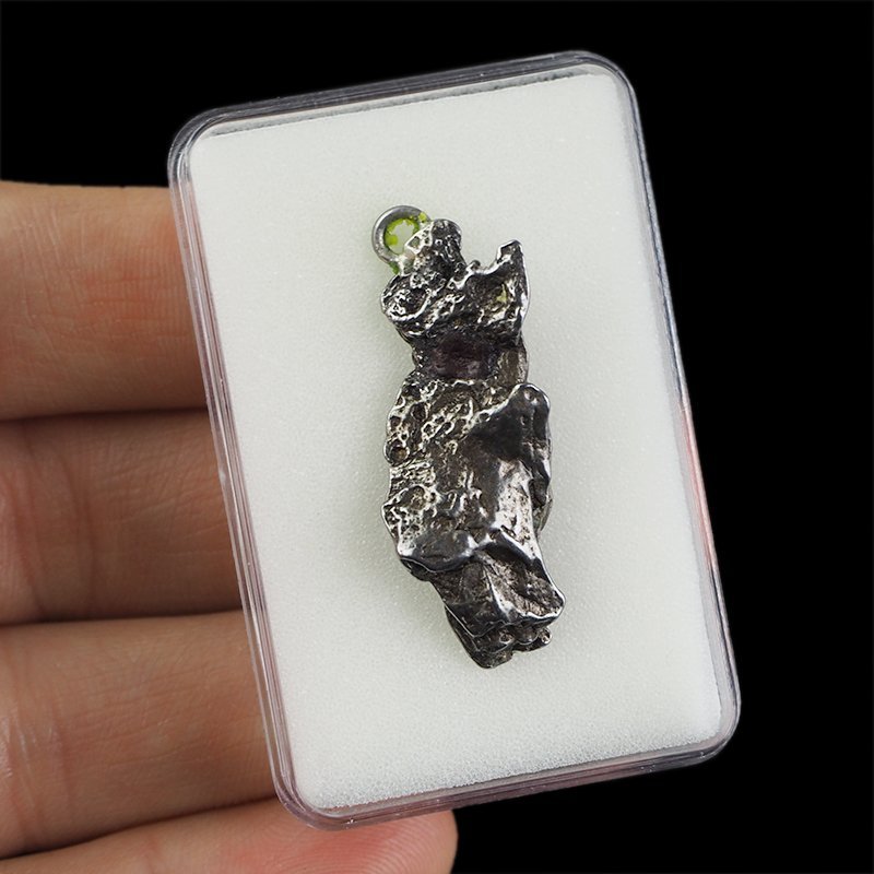 Campo del Cielo - WISIOREK Z METEORYTEM - 36 mm - ARGENTYNA