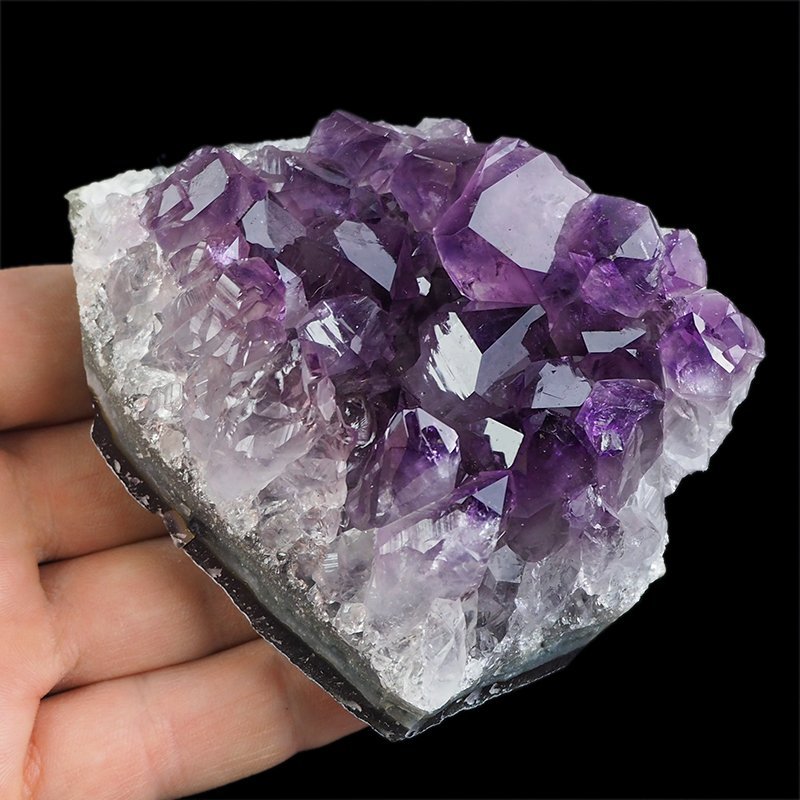 AMETYST- SZCZOTKA KRYSTALICZNA - 94 mm - URUGWAJ