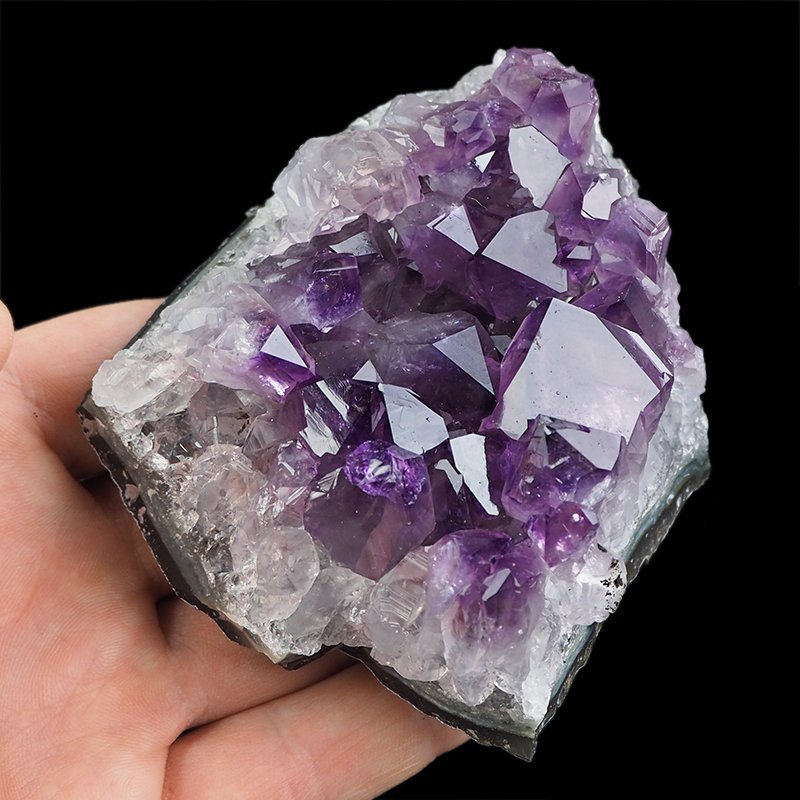 AMETYST- SZCZOTKA KRYSTALICZNA - 94 mm - URUGWAJ