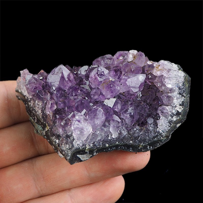 AMETYST- SZCZOTKA KRYSTALICZNA - 74 mm - URUGWAJ