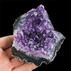 AMETYST- SZCZOTKA KRYSTALICZNA - 107 mm - URUGWAJ