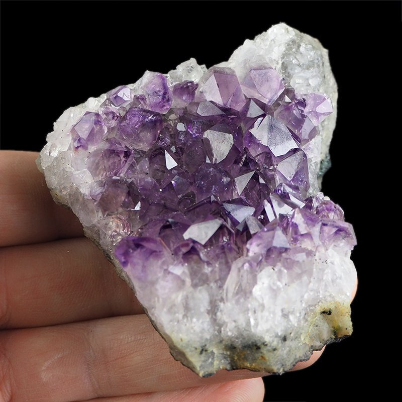 AMETYST- SZCZOTKA KRYSTALICZNA - 81 mm - URUGWAJ