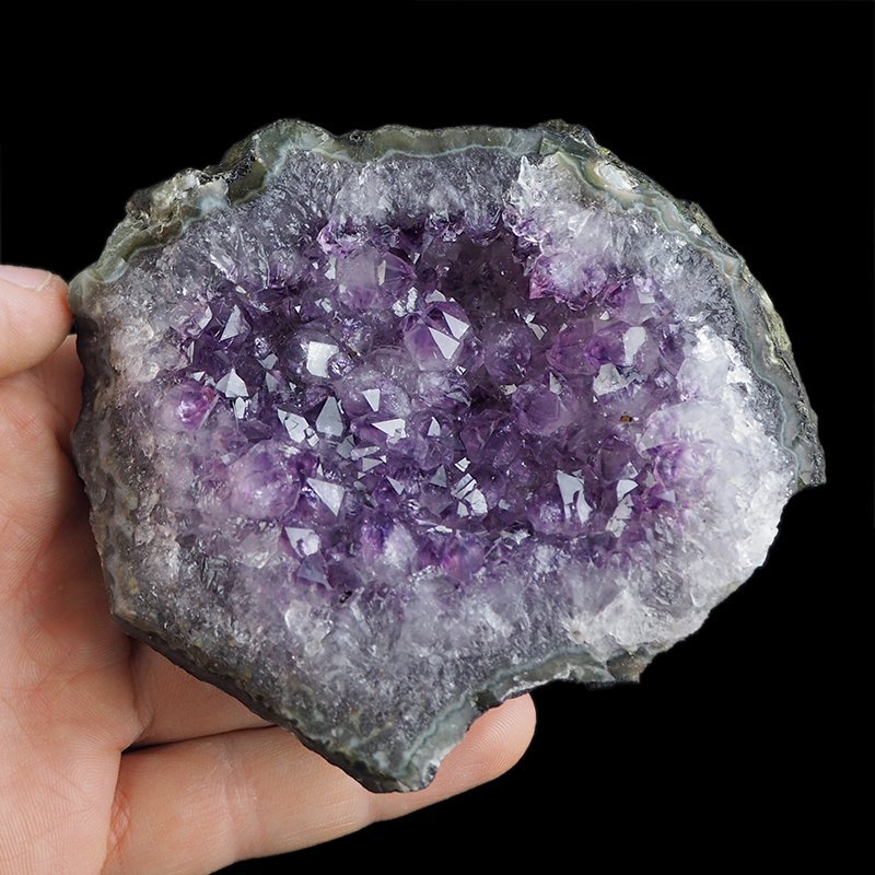 AMETYST- SZCZOTKA KRYSTALICZNA - 103 mm - URUGWAJ