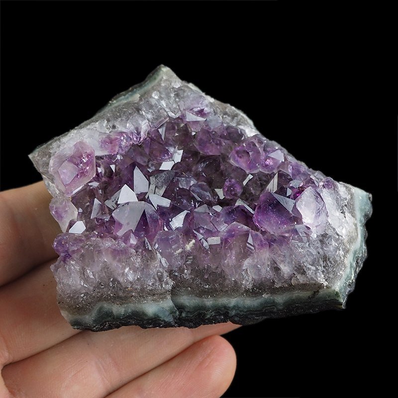 AMETYST- SZCZOTKA KRYSTALICZNA - 80 mm - URUGWAJ