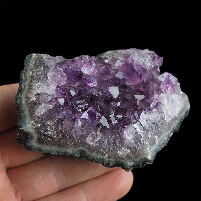 AMETYST- SZCZOTKA KRYSTALICZNA - 80 mm - URUGWAJ