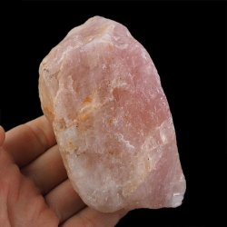 KWARC RÓŻOWY - BRYŁKA - 106 mm - NAMIBIA