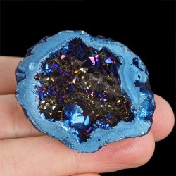 KRYSZTAŁ GÓRSKI - BLUE AURA - GEODA - 47 mm