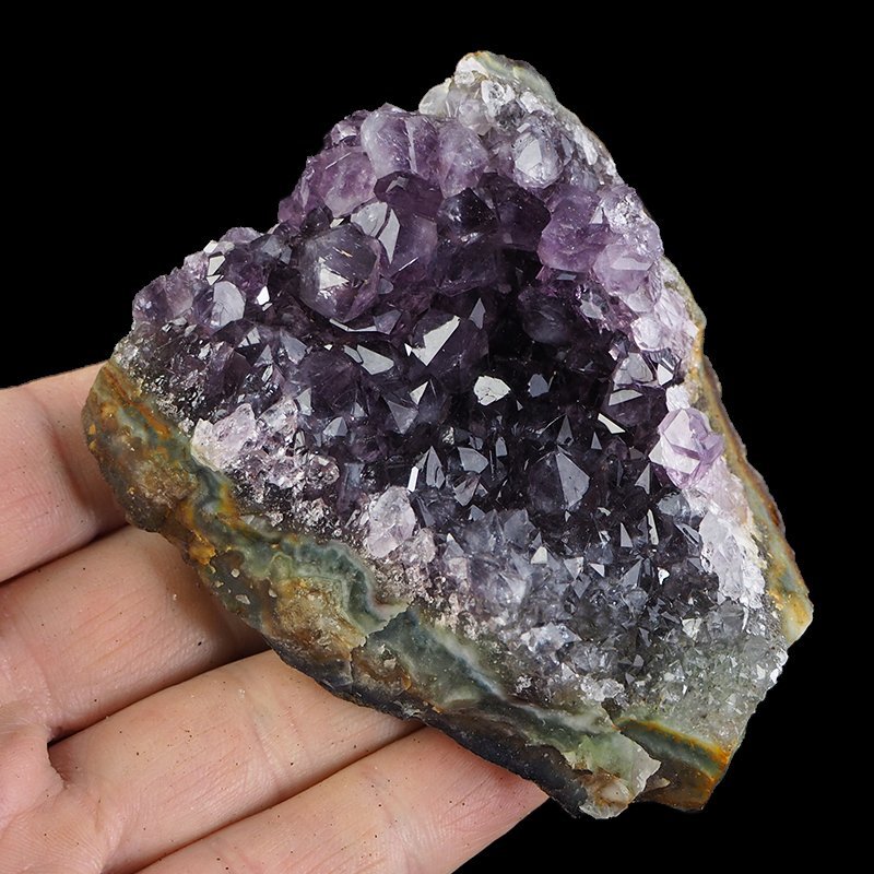 AMETYST- SZCZOTKA KRYSTALICZNA - 82 mm - URUGWAJ