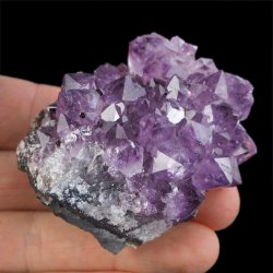 AMETYST- SZCZOTKA KRYSTALICZNA - 61 mm - URUGWAJ