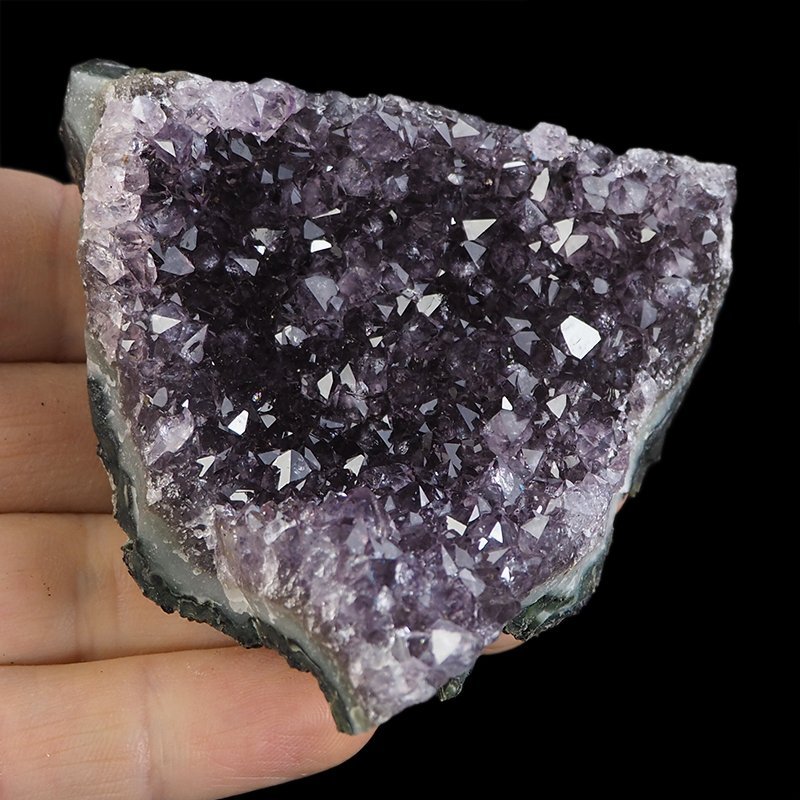 AMETYST- SZCZOTKA KRYSTALICZNA - 77 mm - URUGWAJ