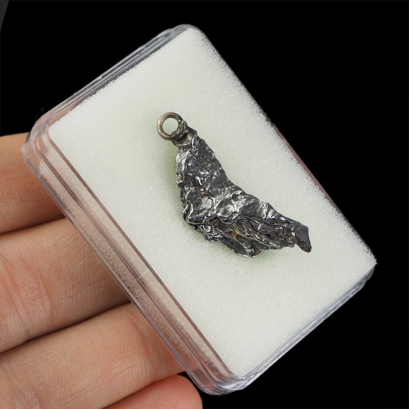 Campo del Cielo - WISIOREK Z METEORYTEM - 34 mm - ARGENTYNA