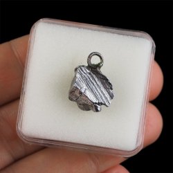 Campo del Cielo - WISIOREK Z METEORYTEM - 17 mm - ARGENTYNA