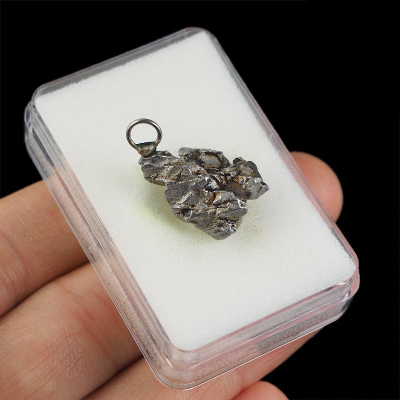 Campo del Cielo - WISIOREK Z METEORYTEM - 26 mm - ARGENTYNA