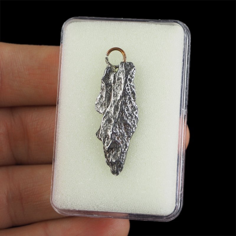 Campo del Cielo - WISIOREK Z METEORYTEM - 36 mm - ARGENTYNA