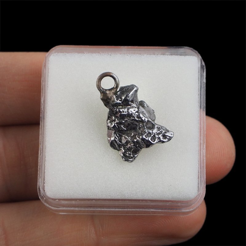 Campo del Cielo - WISIOREK Z METEORYTEM - 20 mm - ARGENTYNA