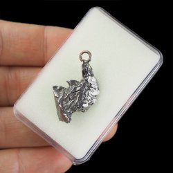 Campo del Cielo - WISIOREK Z METEORYTEM - 30 mm - ARGENTYNA