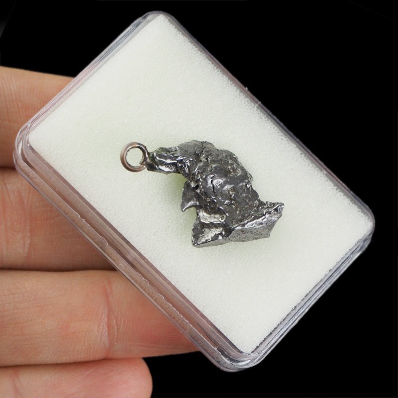 Campo del Cielo - WISIOREK Z METEORYTEM - 30 mm - ARGENTYNA