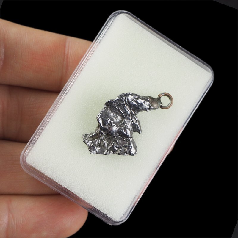 Campo del Cielo - WISIOREK Z METEORYTEM - 30 mm - ARGENTYNA